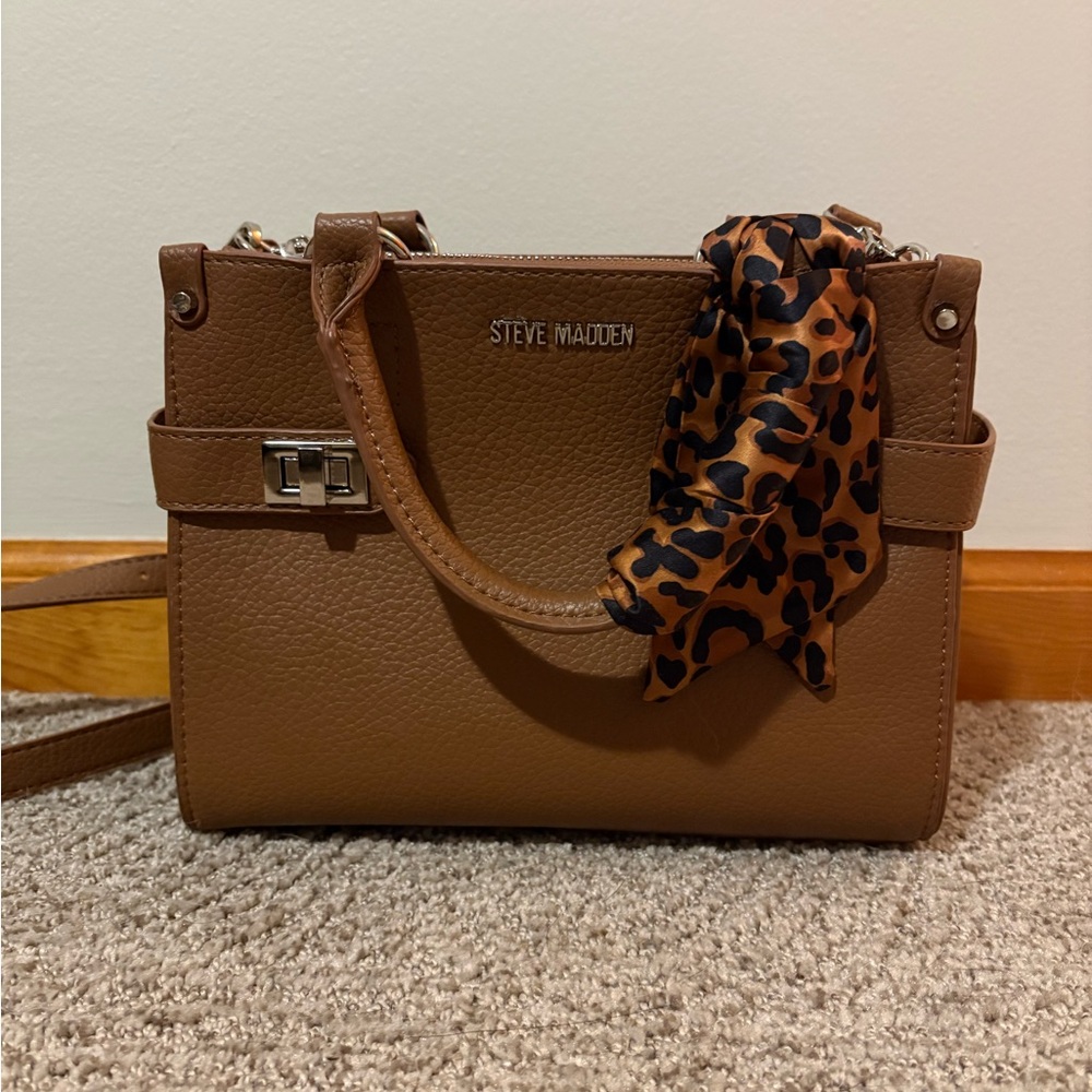Steve Madden Brown Handbag with Leopard Accent & Wallet Combo